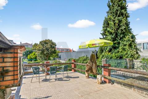 Prédio Residencial - Paranhos 