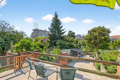 Prédio Residencial - Paranhos 