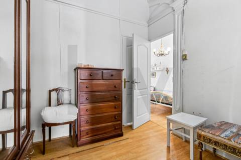 Prédio Residencial - Paranhos 