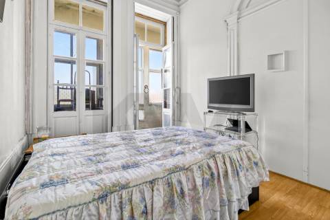 Prédio Residencial - Paranhos 