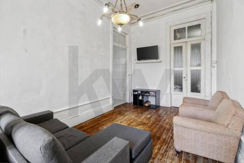 Prédio Residencial - Paranhos 