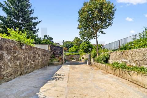 Prédio Residencial - Paranhos 