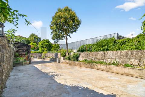 Prédio Residencial - Paranhos 