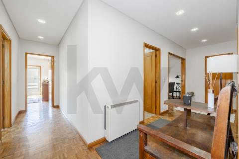 APARTAMENTO T3 PRAIA MINDELO