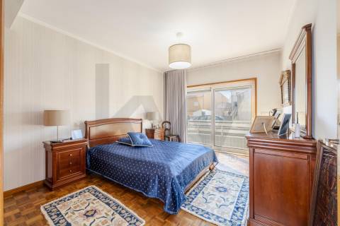 APARTAMENTO T3 PRAIA MINDELO