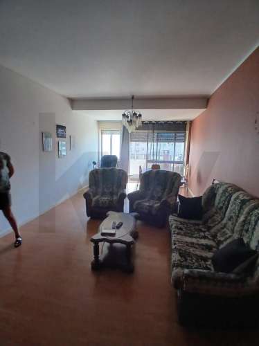 Apartamento T3+1 no centro da Póvoa de Varzim