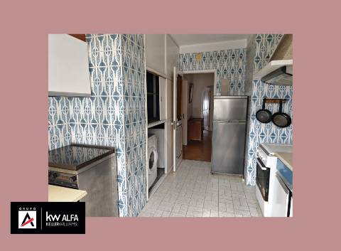 Apartamento T4 no centro da Póvoa de Varzim