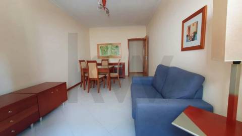 🌟 Apartamento T1 Mobilado em Frente ao El Corte Inglés – Vila Nova de Gaia 🌟