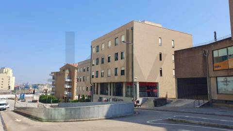 🌟 Apartamento T1 Mobilado em Frente ao El Corte Inglés – Vila Nova de Gaia 🌟