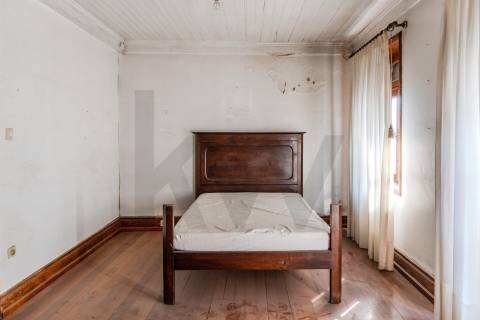 Oportunidade Rara no Coração Histórico de GuimarãesPara reabilitação e valorização imediata