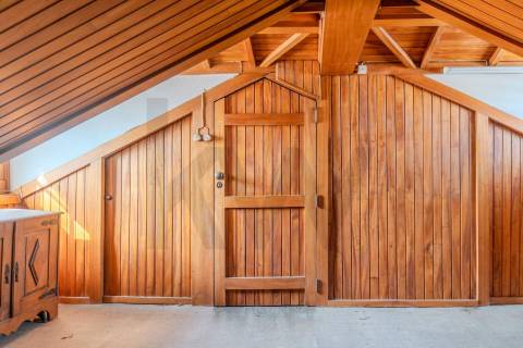 Oportunidade Rara no Coração Histórico de GuimarãesPara reabilitação e valorização imediata