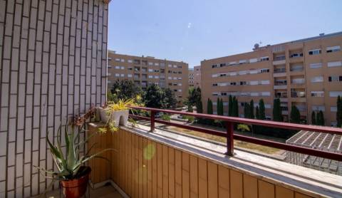 Apartamento T3 com suite em Lamaçães