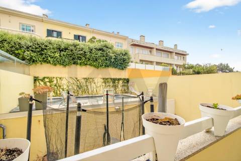 Moradia T4 com piscina a 240m Praia de Canidelo