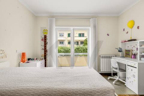 Moradia T4 com piscina a 240m Praia de Canidelo