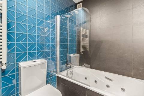 Moradia T4 com piscina a 240m Praia de Canidelo