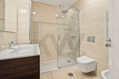 Moradia T4 com piscina a 240m Praia de Canidelo