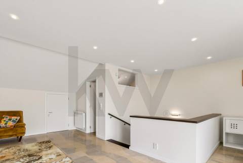 Moradia T4 com piscina a 240m Praia de Canidelo