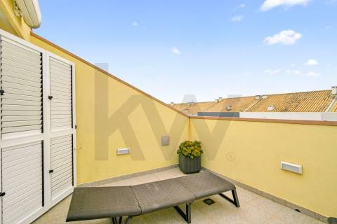 Moradia T4 com piscina a 240m Praia de Canidelo