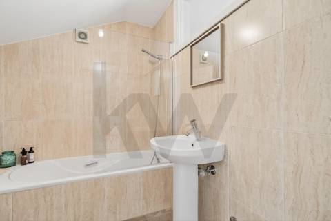 Moradia T4 com piscina a 240m Praia de Canidelo