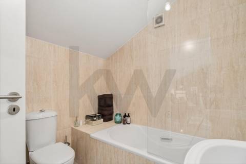 Moradia T4 com piscina a 240m Praia de Canidelo