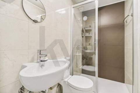 Moradia T4 com piscina a 240m Praia de Canidelo