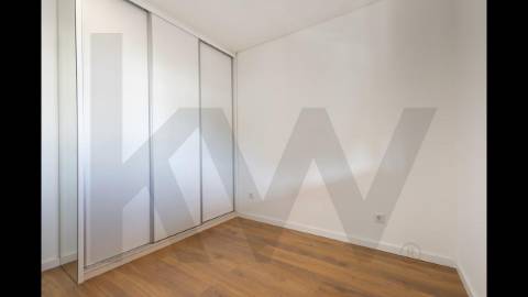 Moradia com 2 pisos em Águas Santas junto ao Parque Urbano de Moutidos 