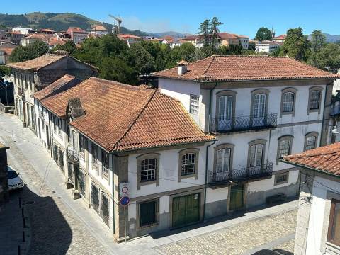 Propriedade histórica "Casa da Ponte", em Arcos de Valdevez