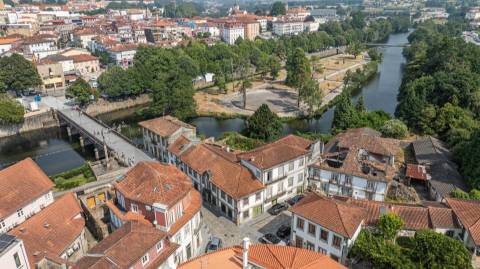 Propriedade histórica "Casa da Ponte", em Arcos de Valdevez