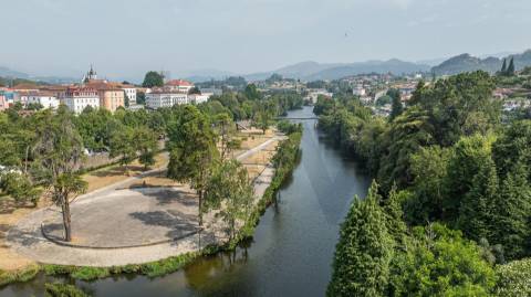 Propriedade histórica "Casa da Ponte", em Arcos de Valdevez