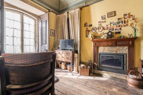 Propriedade histórica "Casa da Ponte", em Arcos de Valdevez