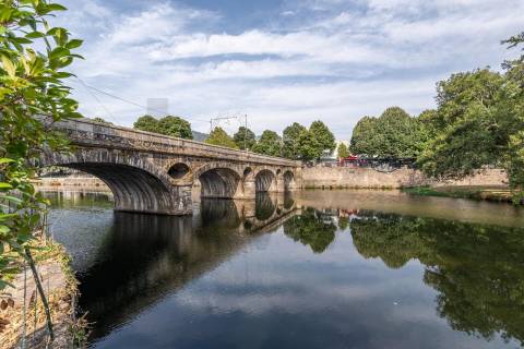 Propriedade histórica "Casa da Ponte", em Arcos de Valdevez