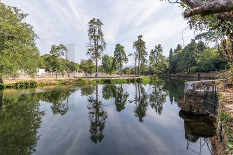 Propriedade histórica "Casa da Ponte", em Arcos de Valdevez