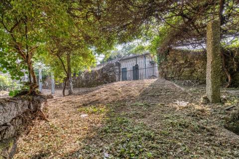Propriedade histórica "Casa da Ponte", em Arcos de Valdevez