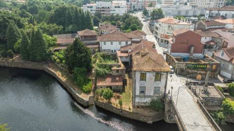 Propriedade histórica "Casa da Ponte", em Arcos de Valdevez