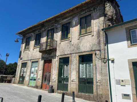 Propriedade histórica "Casa da Ponte", em Arcos de Valdevez