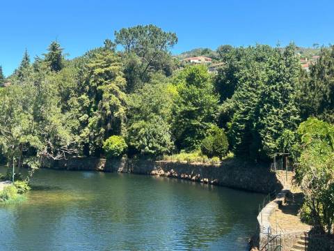 Propriedade histórica "Casa da Ponte", em Arcos de Valdevez