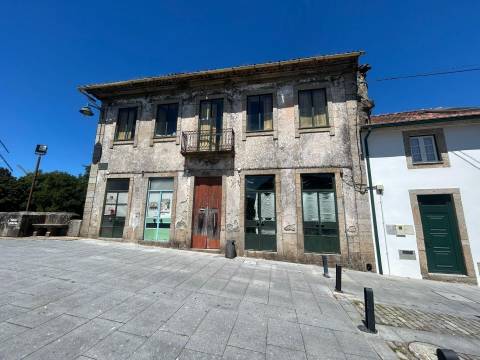 Propriedade histórica "Casa da Ponte", em Arcos de Valdevez