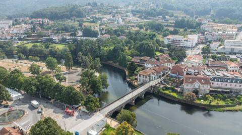 Propriedade histórica "Casa da Ponte", em Arcos de Valdevez