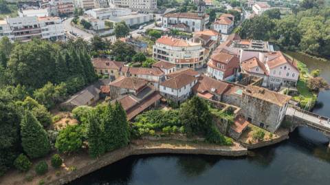 Propriedade histórica "Casa da Ponte", em Arcos de Valdevez