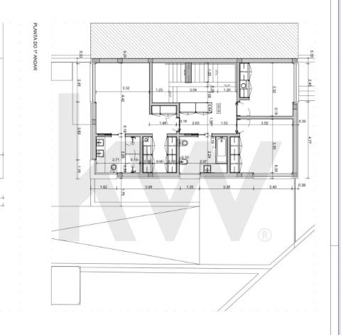 � Construa a moradia dos seus sonhos neste lote exclusivo com 3 frentes!