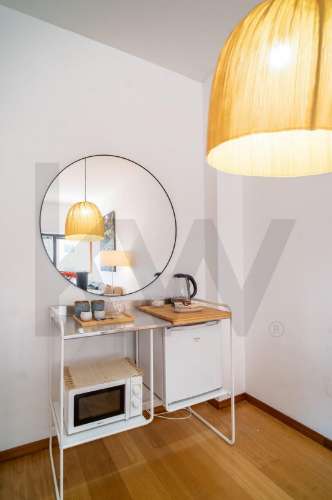 T1 Remodelado, Mobilado e Equipado – Licença AL Ativa no Coração do Porto