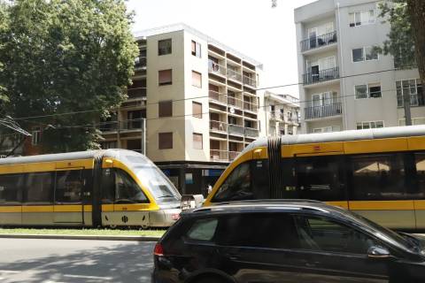 FANTÁSTICA LOJA, a poucos metros da Avenida da República