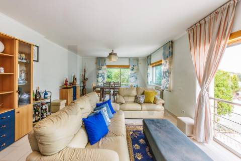 FANTÁSTICA MORADIA T4 - CALDAS DA RAÍNHA