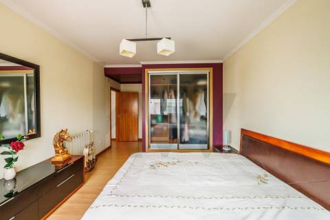 FANTÁSTICA MORADIA T4 - CALDAS DA RAÍNHA