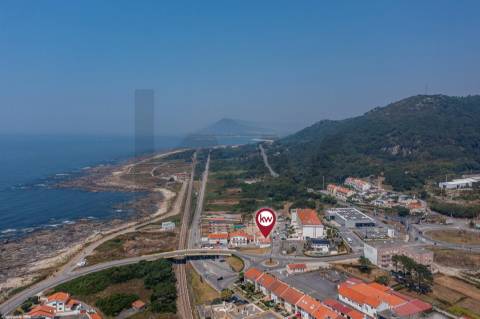 Moradia T3+T1 em Vila Praia de Âncora