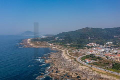 Moradia T3+T1 em Vila Praia de Âncora