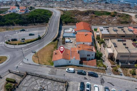 Moradia T3+T1 em Vila Praia de Âncora
