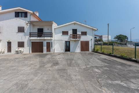 Moradia T3+T1 em Vila Praia de Âncora