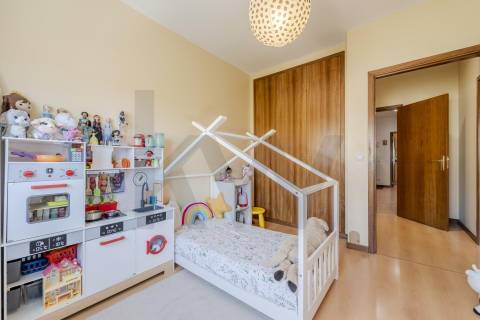 APARTAMENTO T3 MACIEIRA DA MAIA