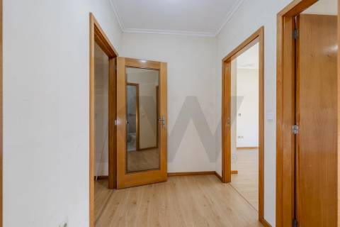 APARTAMENTO T3 CALENDARIO V.N. FAMALICÃO